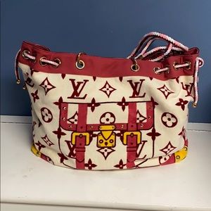 Louis Vuitton Cabas Mon Eponge Rouge tote
